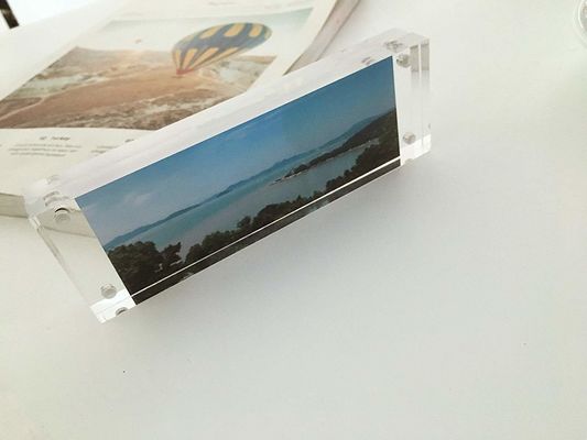 Wall Mouted 5x7 Acrylic Magnetic Frames Detachable For Christmas Gifts